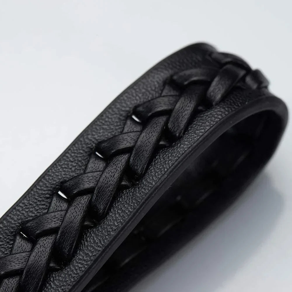 Leather Car Keychain Motorcycle Woven Strap Braided Rope Key Chain for Suzuki, Honda, Toyota Car Auto Accessory Key Ring with 360 Degree Rotatable D-ring
